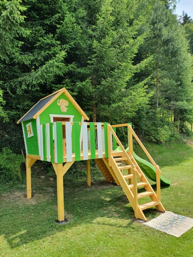 Holiday Home Prdelanca Luce Ngoại thất bức ảnh